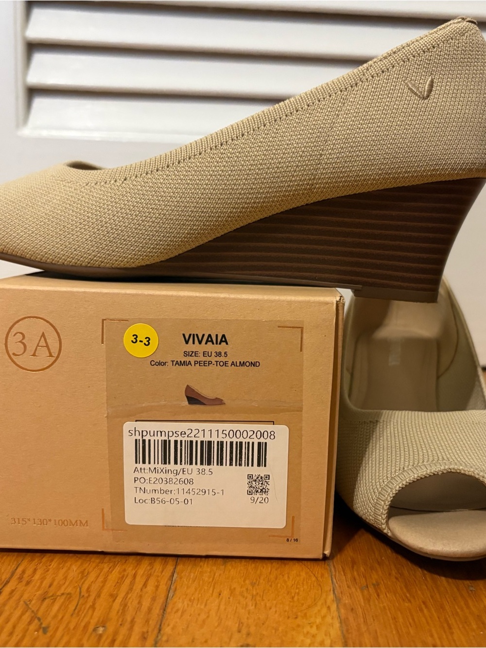 Vivaia Tamia Peep Toe Wedge Almond 38.5